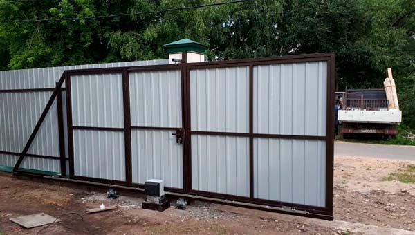 Выбор места для установки откатных ворот