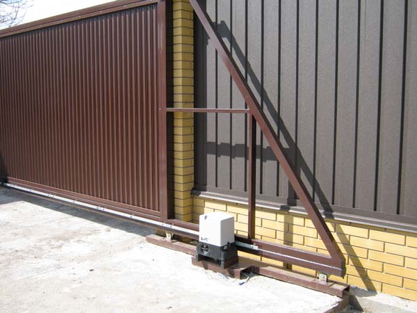 Монтаж и крепление конструкции